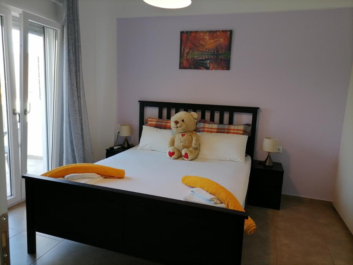 “Theeporto” Maisonette With Pool ゴウヴァイ エクステリア 写真